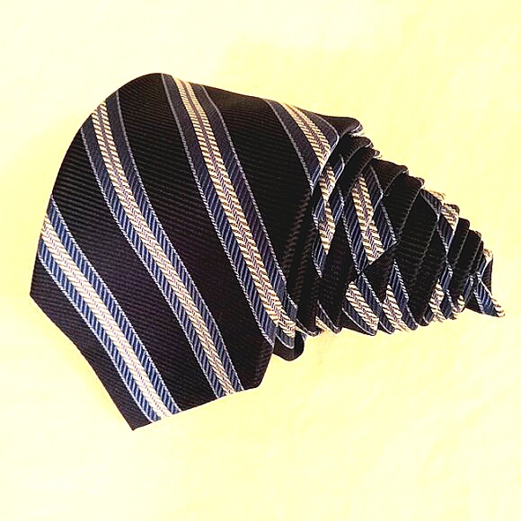 Jos A Banks Travelers Repp Striped Standard Tie New With Tags - Picture 1 of 5